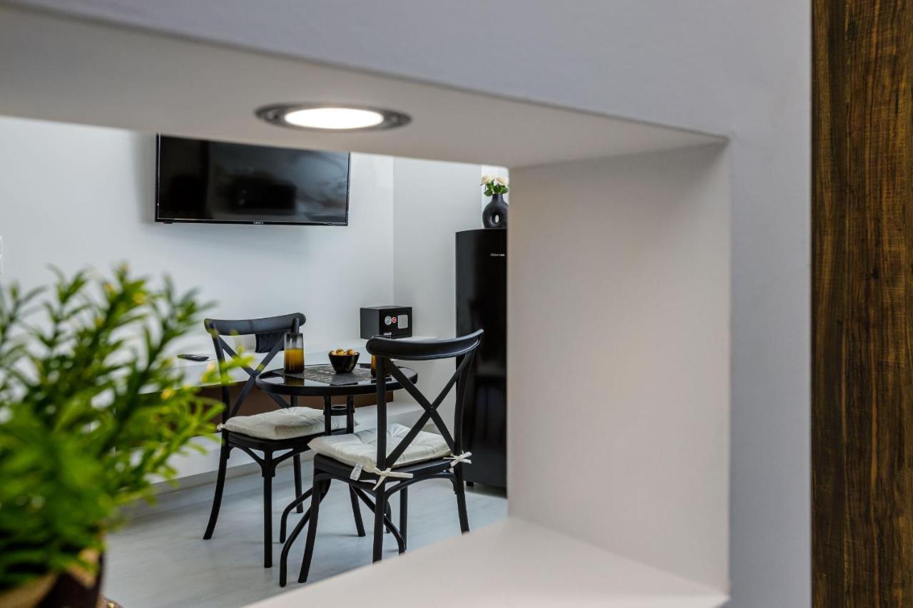 Valide Suite By Estia Heraklion  ภายนอก รูปภาพ