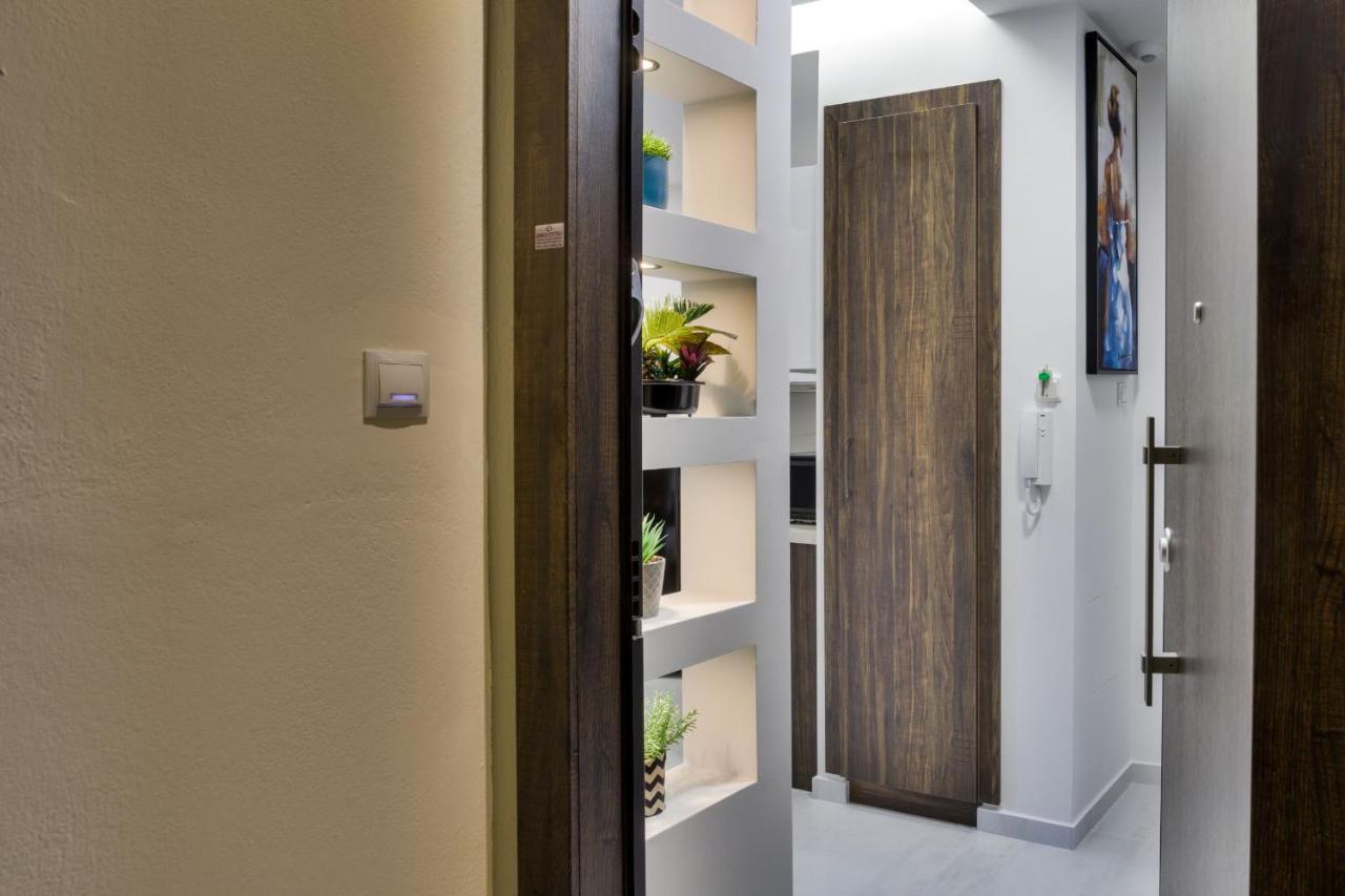 Valide Suite By Estia Heraklion  ภายนอก รูปภาพ